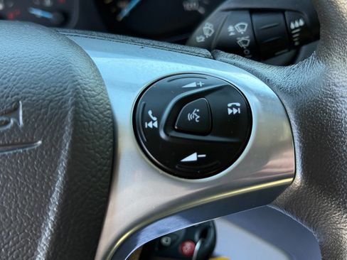 Used 2019 Ford Transit 150 XLT image 20