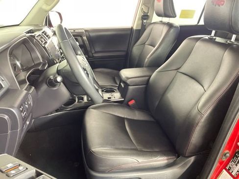 Used 2022 Toyota 4Runner TRD Off-Road Premium image 18