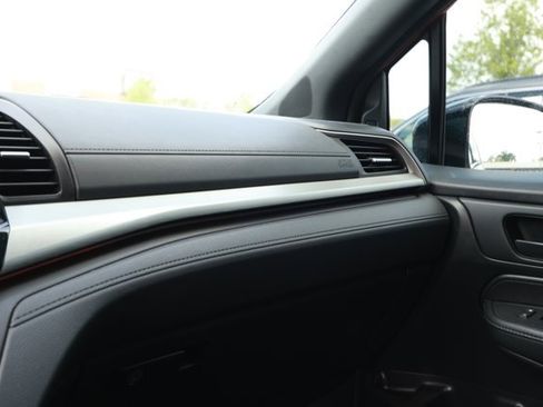 Used 2023 Honda Odyssey Sport image 28