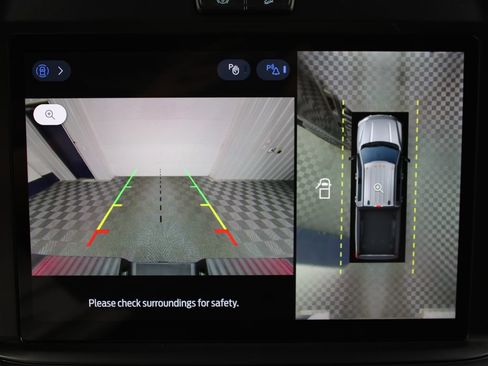 Used 2025 Ford F250 Platinum AWD/4WD image 21
