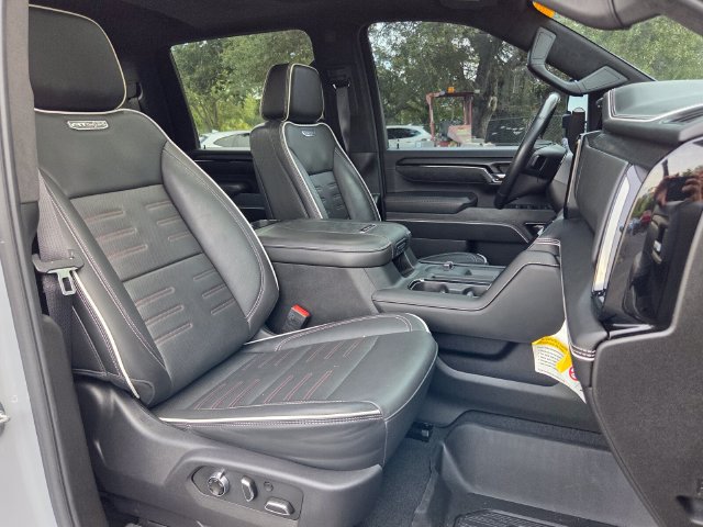 Used 2024 GMC Sierra 2500 AT4X AWD/4WD image 17