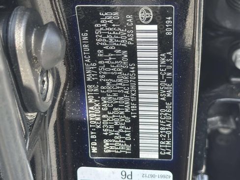 Used 2017 Toyota Camry LE FWD image 28