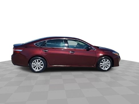 Used 2015 Toyota Avalon XLE image 8