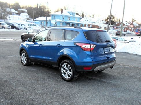 Used 2018 Ford Escape SE image 8