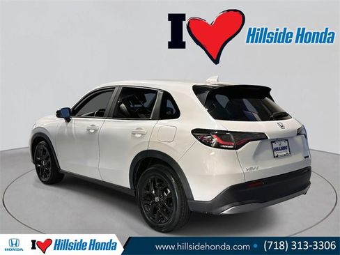 Certified 2023 Honda HR-V Sport image 2