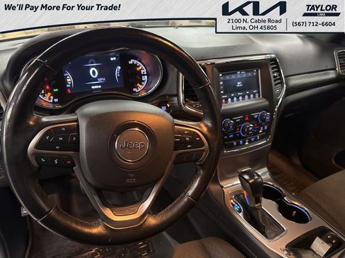 Used 2021 Jeep Grand Cherokee Laredo w/ Security & Convenience Group image 14