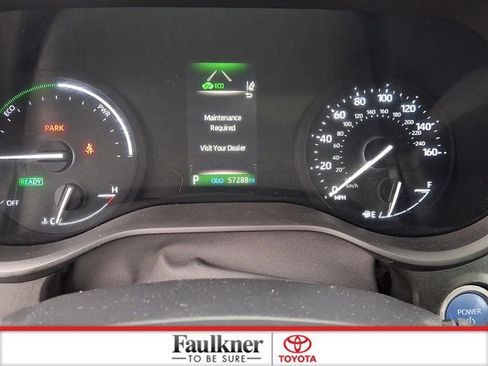 Certified 2024 Toyota Sienna XLE image 21