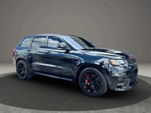 Used 2020 Jeep Grand Cherokee SRT image 2