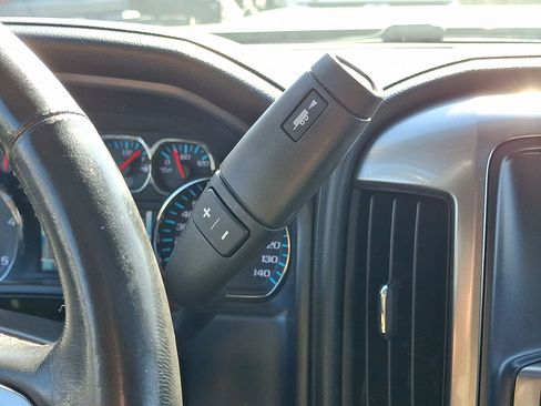 Used 2018 Chevrolet Silverado 2500 LTZ w/ Duramax Plus Package image 17