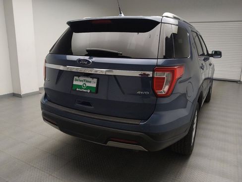 Used 2019 Ford Explorer XLT w/ Equipment Group 202A AWD/4WD image 7
