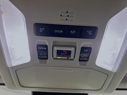 Used 2023 Toyota RAV4 XLE w/ Convenience Package FWD image 20