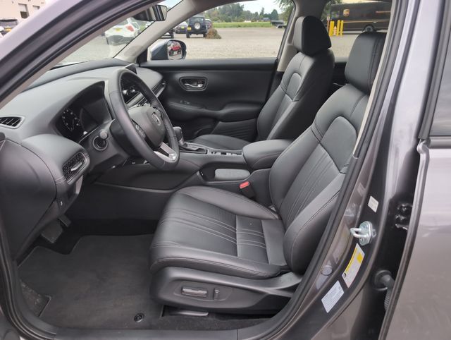 Certified 2026 Honda HR-V EX-L image 18