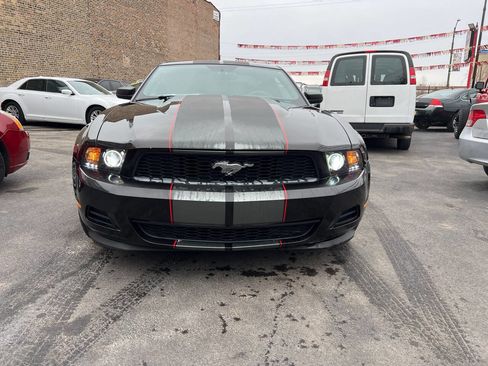 Used 2012 Ford Mustang Premium image 3