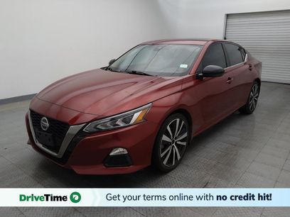 Used 2021 Nissan Altima 2.5 SR w/ SR Premium Package