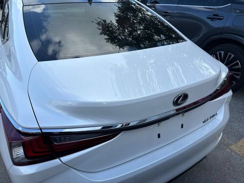 Used 2025 Lexus ES 350 w/ Premium Package FWD image 7