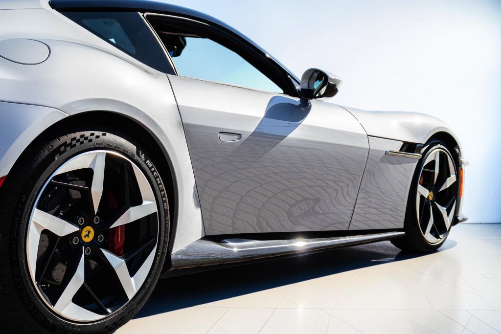 Certified 2025 Ferrari 12Cilindri RWD image 19