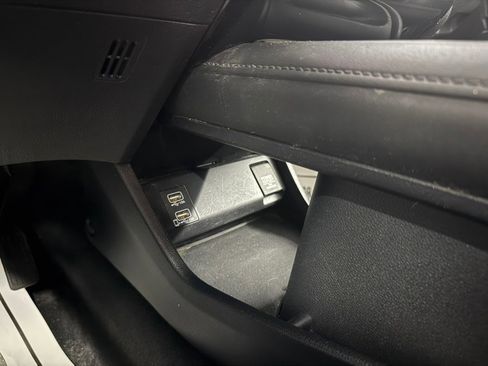 Used 2019 Honda HR-V EX image 33