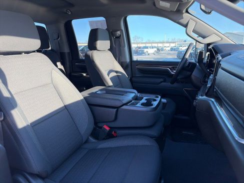 Used 2024 Chevrolet Silverado 3500 LT w/ Convenience Package image 19