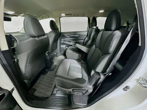 Used 2025 Subaru Ascent Premium image 26