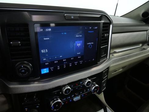 Certified 2025 Ford F250 Platinum w/ Platinum Plus Package AWD/4WD image 18