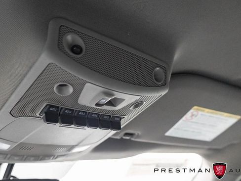 Used 2019 Ford F250 Lariat w/ Lariat Value Package image 39