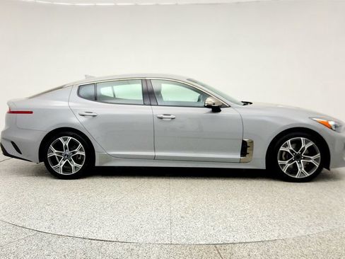 Used 2021 Kia Stinger GT-Line RWD image 4