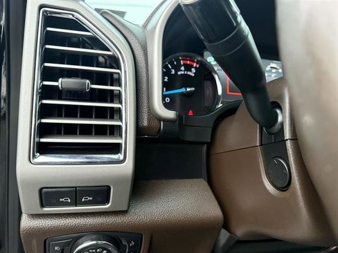 Used 2017 Ford F250 King Ranch w/ King Ranch Ultimate Package image 37