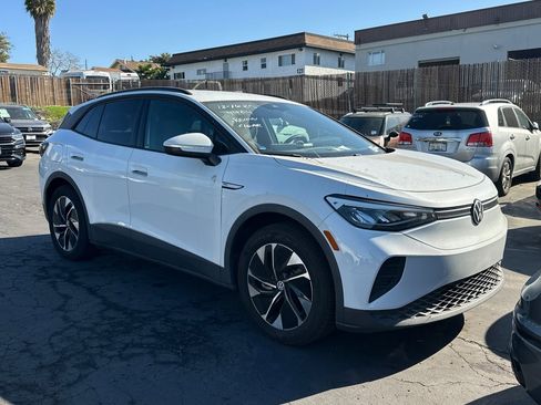 Certified 2022 Volkswagen ID.4 Pro image 2