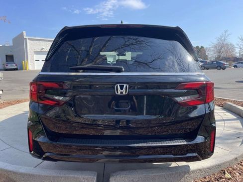 Used 2025 Honda Odyssey Sport-L image 5