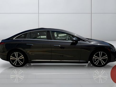 Used 2023 Mercedes-Benz EQE 500 4MATIC Sedan image 9