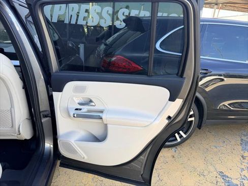 Used 2026 Mercedes-Benz GLB 250 w/ Exclusive Package image 21