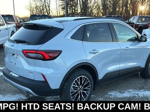 New 2026 Ford Escape SE FWD image 30