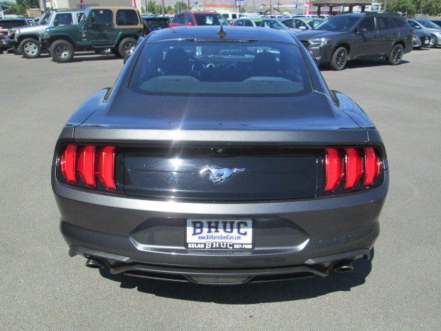 Used 2020 Ford Mustang Coupe RWD image 5