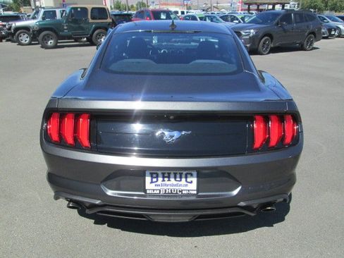 Used 2020 Ford Mustang Coupe RWD image 5