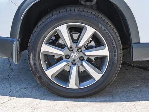 Used 2023 Honda Pilot Elite image 7