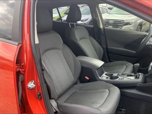 Used 2024 Subaru Crosstrek 2.0i Premium AWD/4WD image 7