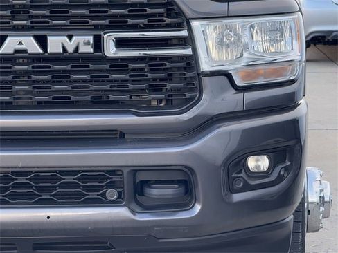 Used 2022 RAM 3500 Big Horn w/ Level A Equipment Group image 9