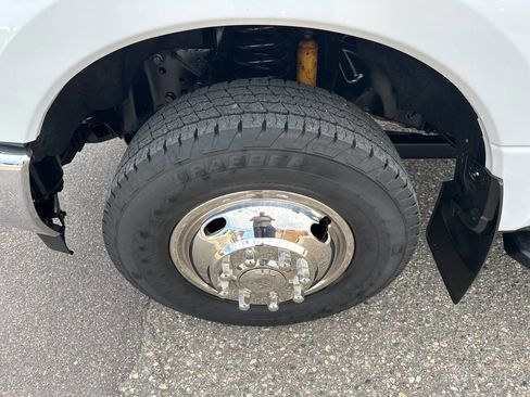 Used 2018 Ford F350 XL w/ XL Value Package image 15