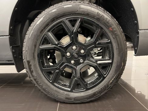 New 2025 Ford Maverick Lobo image 7