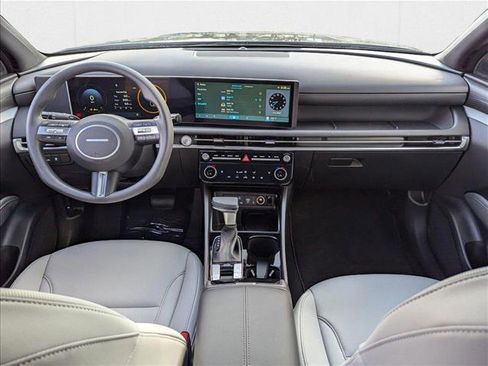 New 2025 Hyundai Santa Cruz SEL image 13