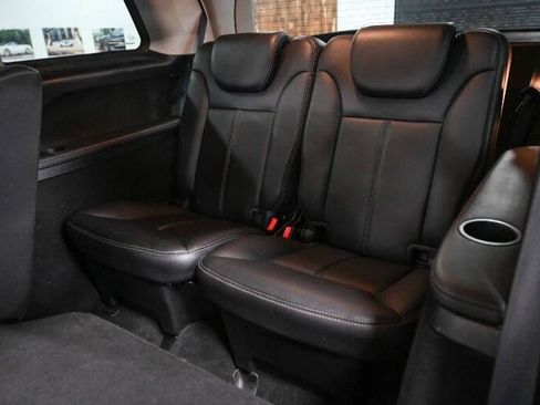 Used 2010 Mercedes-Benz GL 450 4MATIC image 18
