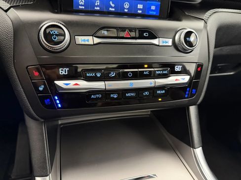 Used 2020 Ford Explorer ST w/ ST High-Performance Pack AWD/4WD image 32