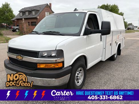 New 2025 Chevrolet Express 3500 w/ Power Convenience Package RWD image 4