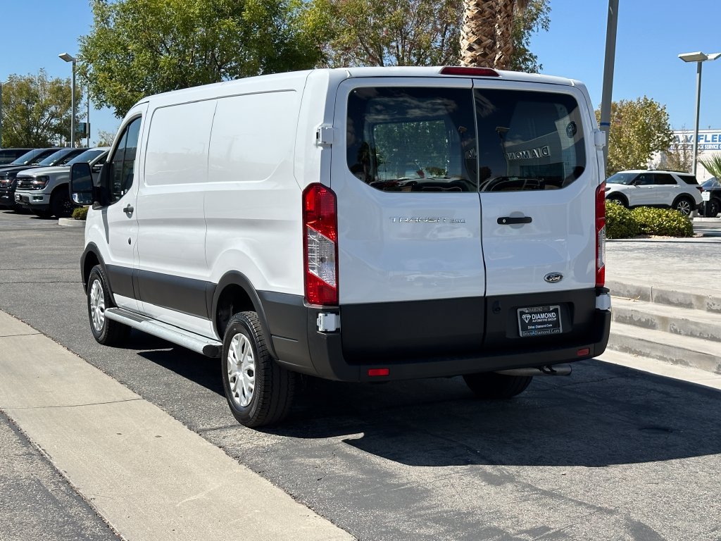 Used 2025 Ford Transit 250 Low Roof w/ Exterior Upgrade Package RWD image 4