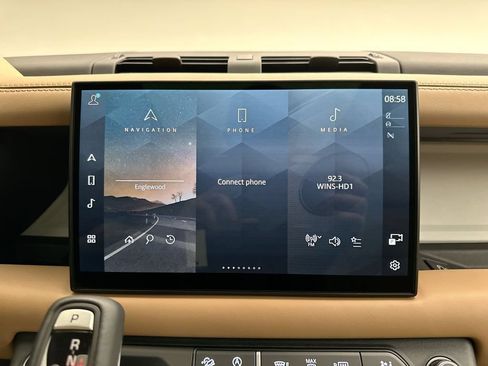 Certified 2025 Land Rover Defender 110 S AWD/4WD image 13