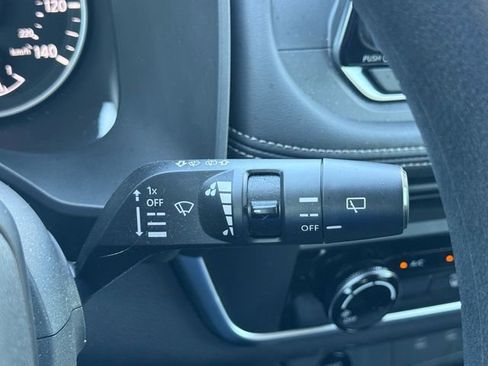 Certified 2025 Nissan Rogue S image 27