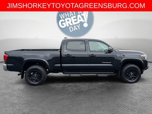 Used 2019 Toyota Tacoma SR5 image 2