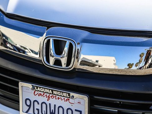 Used 2022 Honda HR-V LX image 5