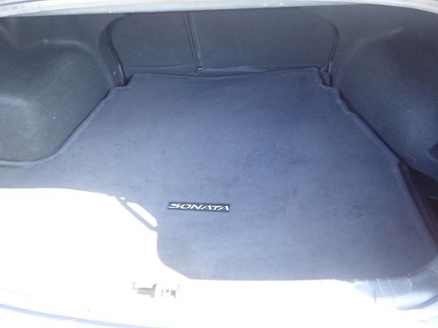 Used 2009 Hyundai Sonata GLS image 14