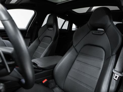 Certified 2025 Porsche Panamera Turbo AWD/4WD image 5